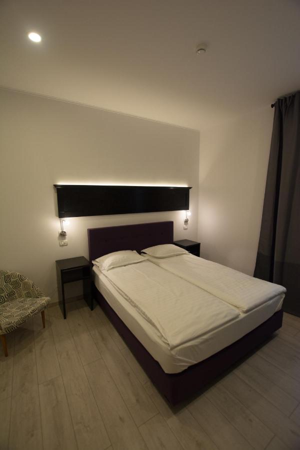 Bed and Breakfast Casa Branga Deva Exteriér fotografie
