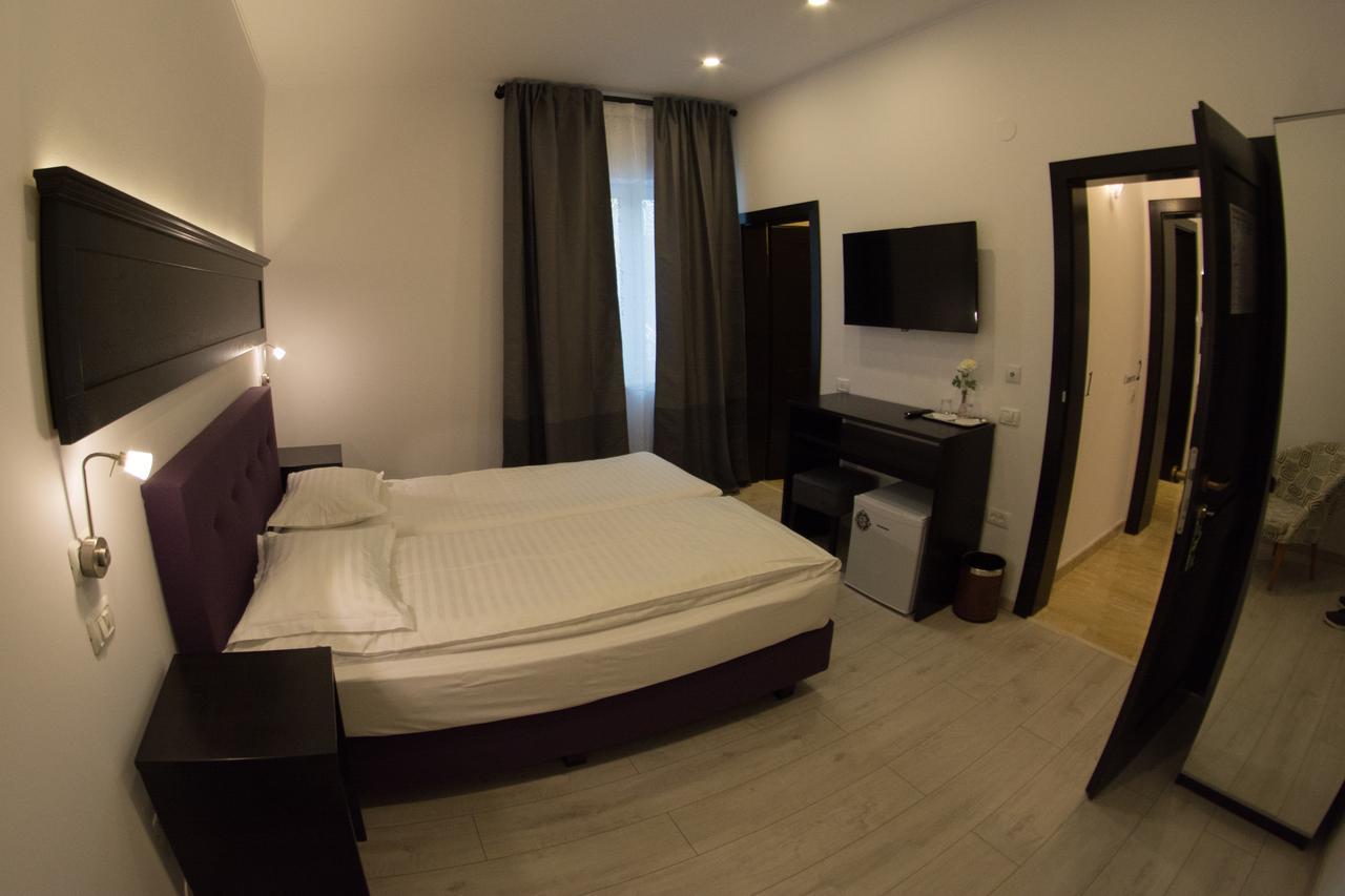 Bed and Breakfast Casa Branga Deva Exteriér fotografie