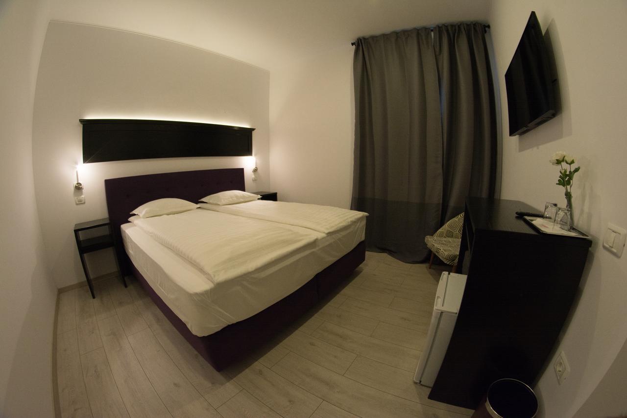 Bed and Breakfast Casa Branga Deva Exteriér fotografie
